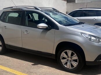 PEUGEOT 2008 MOD 2017 102.000kM