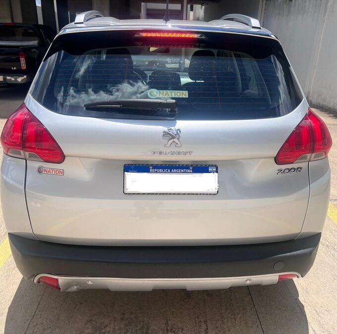 PEUGEOT 2008 MOD 2017 102.000kM