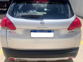 PEUGEOT 2008 MOD 2017 102.000kM