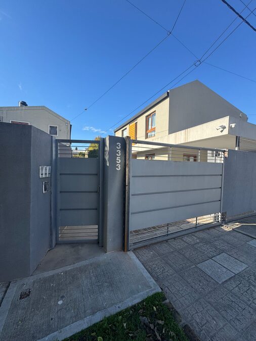 Alquilo casa de 3 dormitorios