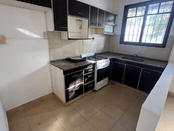 Alquilo casa de 3 dormitorios