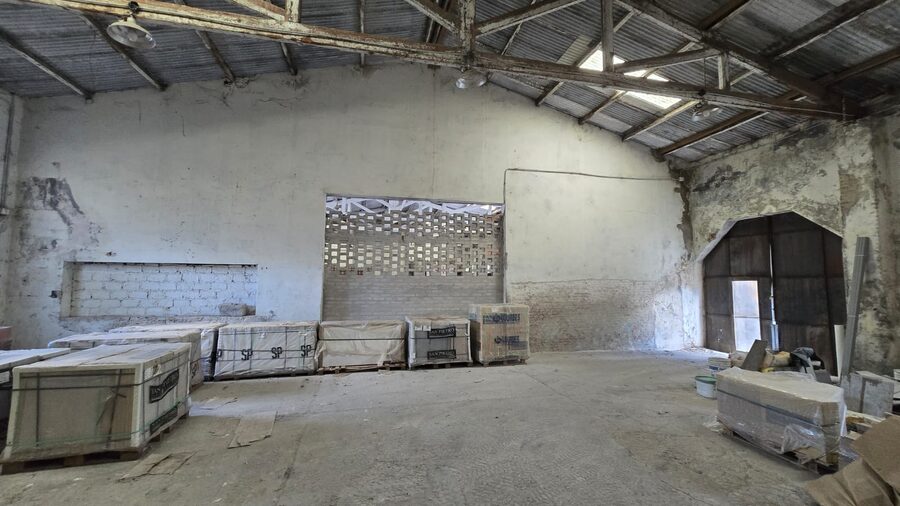 RAMIREZ BIENES RAICES VENDE GALPON EN ITUIZANGÓ CASI COURREGES |