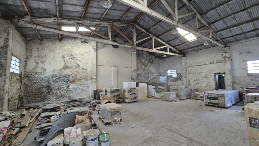 RAMIREZ BIENES RAICES VENDE GALPON EN ITUIZANGÓ CASI COURREGES |