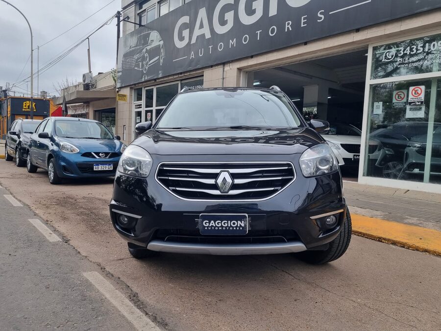 Acá la tenes.!! Renault Koleos 2.5 Dynamique 4x4 MT / 2012