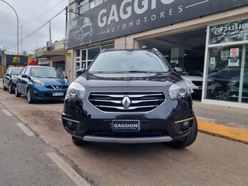 Acá la tenes.!! Renault Koleos 2.5 Dynamique 4x4 MT / 2012