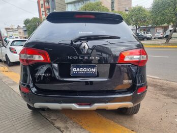 Acá la tenes.!! Renault Koleos 2.5 Dynamique 4x4 MT / 2012