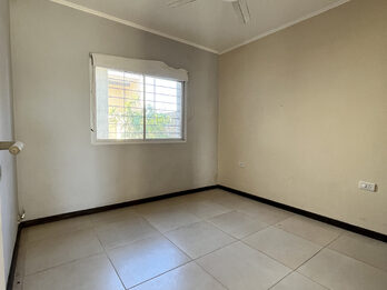 RAMIREZ BIENES RAICES VENDE | CASA 2 DORM CON GRAN TERRENO | NO APTA CRÉDITO
