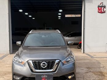 NISSAN KICKS EXCLUSIVE CVT