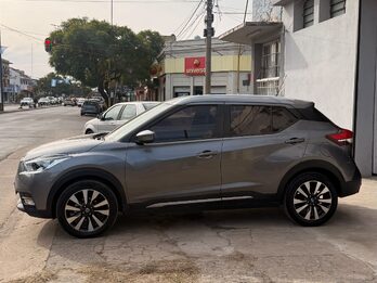 NISSAN KICKS EXCLUSIVE CVT