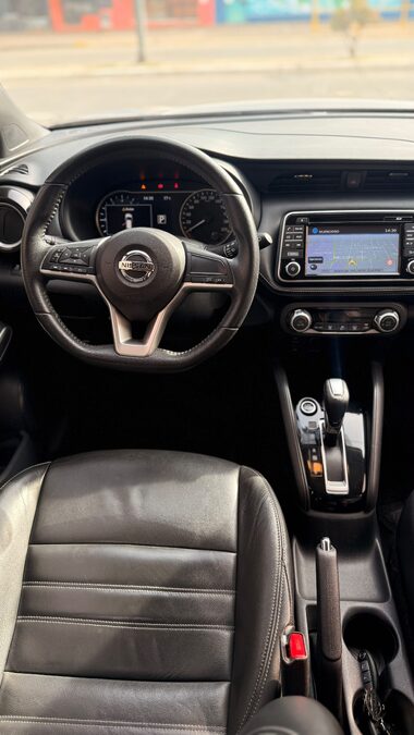 NISSAN KICKS EXCLUSIVE CVT