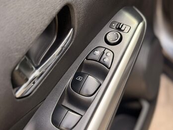 NISSAN KICKS EXCLUSIVE CVT