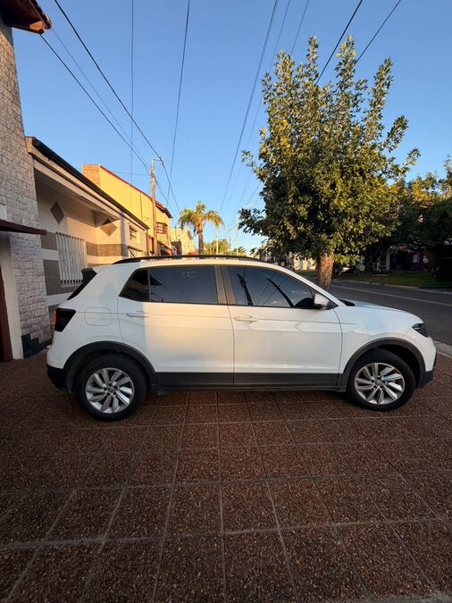 VOLKSWAGEN T-CROSS 2020 - IMPECABLE