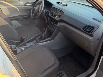 VOLKSWAGEN T-CROSS 2020 - IMPECABLE
