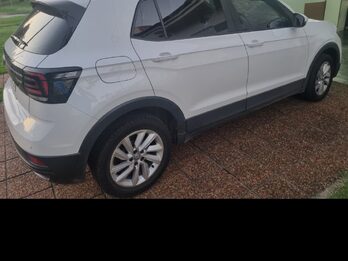 VOLKSWAGEN T-CROSS 2020 - IMPECABLE