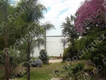 En venta predio con casa - Paraje La Jaula (dpto Diamante E.R)