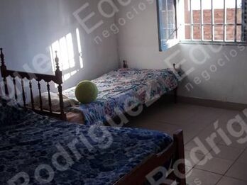 En venta excelente chalet – R.N 18