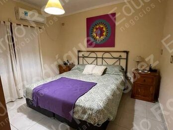 En venta excelente chalet – calle Estado de Israel