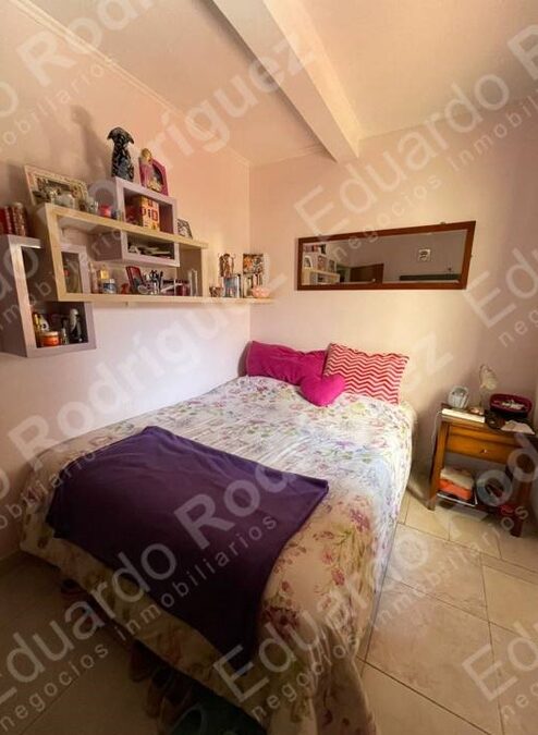 En venta excelente chalet – calle Estado de Israel