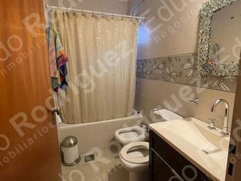 En venta excelente chalet – calle Estado de Israel