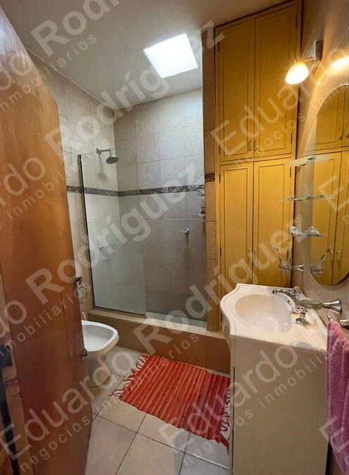 En venta excelente chalet – calle Estado de Israel