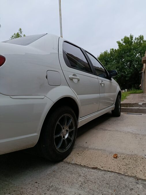 Fiat Siena 1.4 El Pack Attractive My 2015