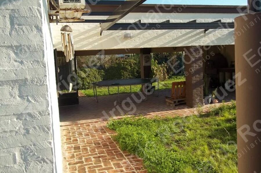 En venta excelente casa quinta – El Molino Ruta Nac18