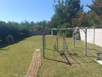 En venta excelente chalet z/Las Acacias – Ruta Nac.12