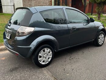SE VENDE FORD KA 1.0   2011