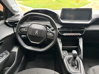 PEUGEOT 208 1.6 ACTIVE PACK. Recibo vehículos.