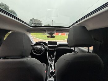 PEUGEOT 208 1.6 ACTIVE PACK. Recibo vehículos.