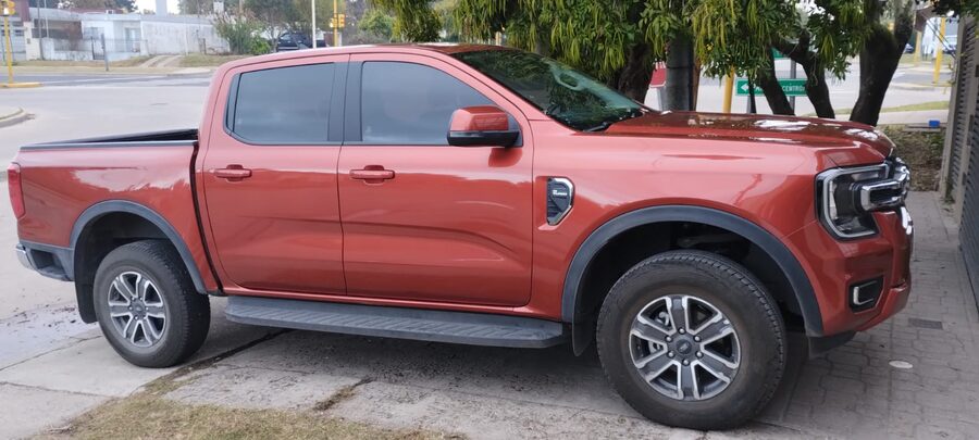Ranger xlt at 4x2 biturbo 25mil km