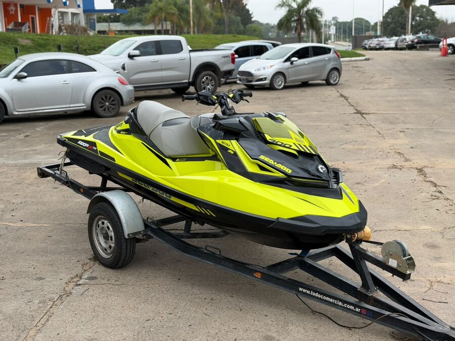 SEADOO 300 RXP RS. Recibo vehículos