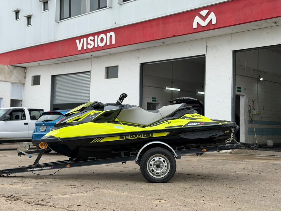 SEADOO 300 RXP RS. Recibo vehículos