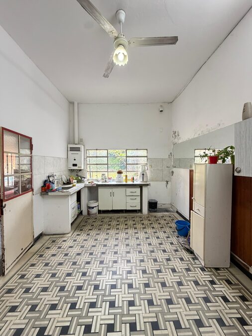 VENDO CASA CALLE SALTA Y ROSARIO DEL TALA.