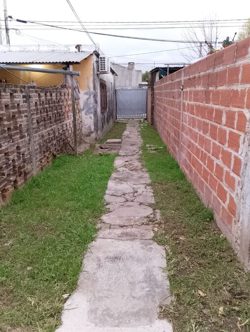 CASA  INTERNA EN SAN AGUSTIN CALLE LAMAS  N° 1832