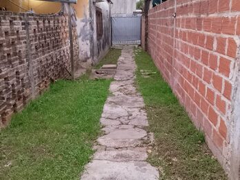 CASA  INTERNA EN SAN AGUSTIN CALLE LAMAS  N° 1832
