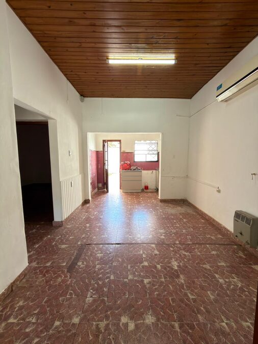 VENDO CASA 3 DORMITORIOS - PATAGONIA Y URQUIZA.