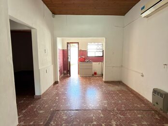 VENDO CASA 3 DORMITORIOS - PATAGONIA Y URQUIZA.