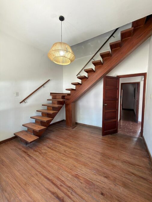 VENDO CASA 3 DORMITORIOS - PATAGONIA Y URQUIZA.