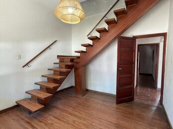 VENDO CASA 3 DORMITORIOS - PATAGONIA Y URQUIZA.