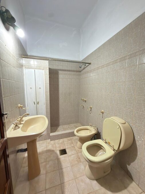 VENDO CASA 3 DORMITORIOS - PATAGONIA Y URQUIZA.