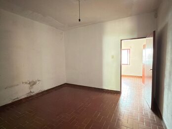 VENDO CASA 2 DORMITORIOS - RONDEAU Y DON BOSCO.