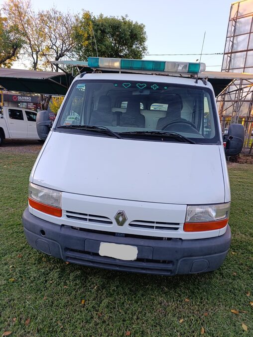 RENAULT MASTER DCI 120 CORTO "AMBULANCIA DE TRASLADO"