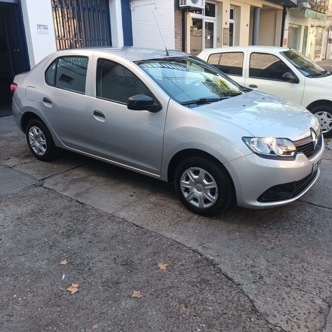 RENAULT LOGAN 2014 - FINANCIACION