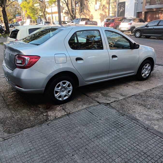 RENAULT LOGAN 2014 - FINANCIACION