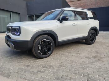 BAIC BJ30 HÍBRIDA 4x2 y 4x4 - Precio imperdible‼️