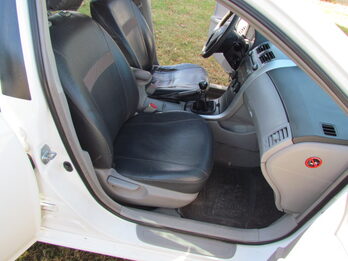 TOYOTA COROLLA 1.8 XLI M/T SEGUNDA MANO