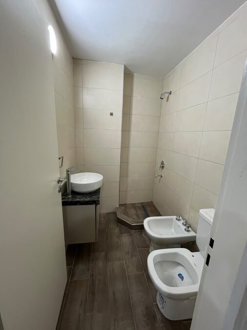 Alquilo monoambiente a estrenar PB con Patio City Garden II