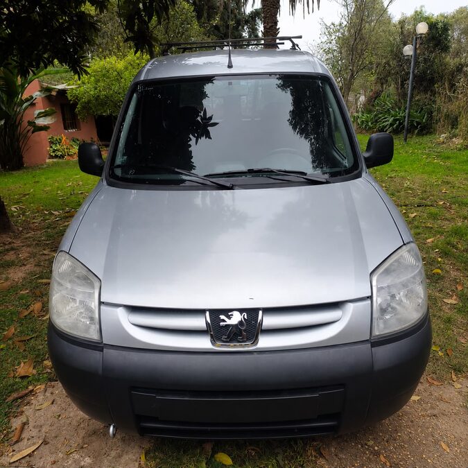PEUGEOT PARTNER 1.6 HDI CONFORT PLC AB L/10 FURGON - AÑO 2.013