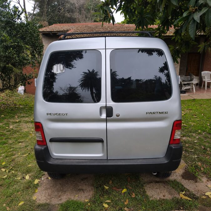 PEUGEOT PARTNER 1.6 HDI CONFORT PLC AB L/10 FURGON - AÑO 2.013
